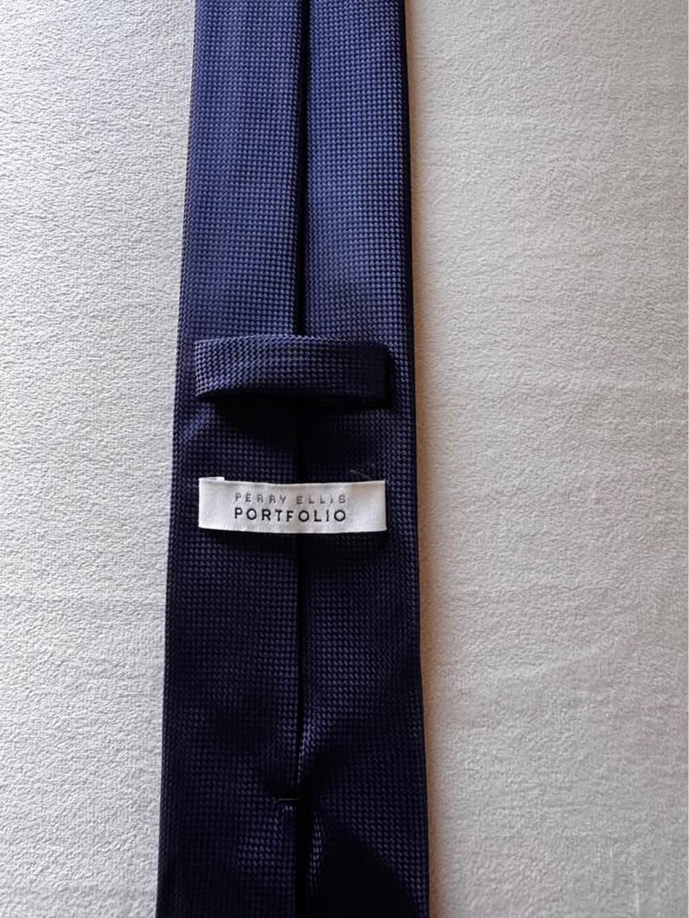 Perry Ellis Portfolio Silk Tie Solid Navy Blue Textured Classic Mens Necktie
